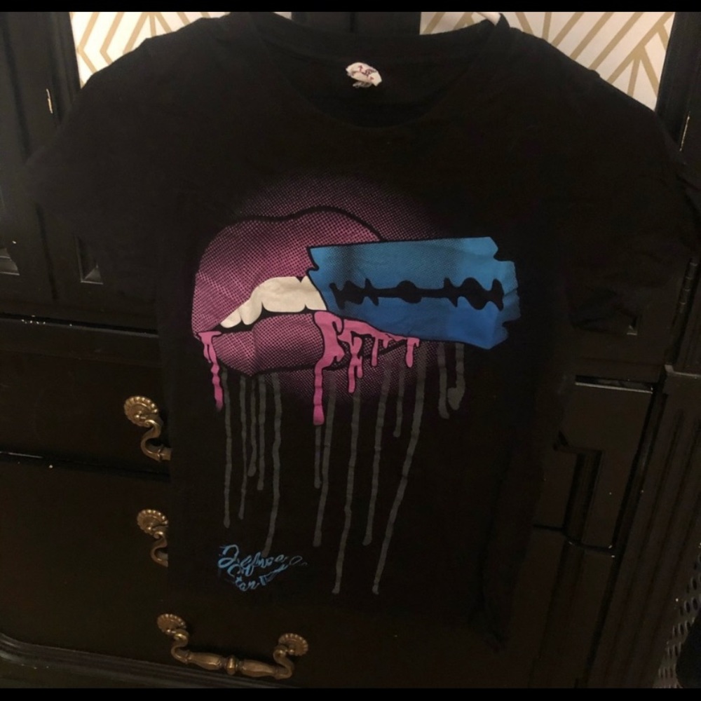 Jeffree Star shirt. ISO